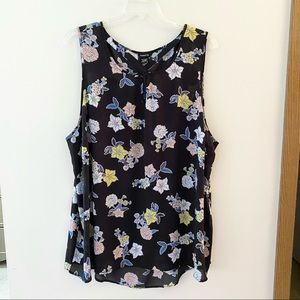 Torrid Floral Criss Cross Top Size 4
